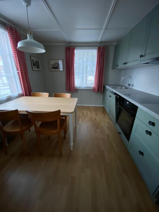 Familienferien Im Chalet Baergli คันเดอร์ชเตค ภายนอก รูปภาพ