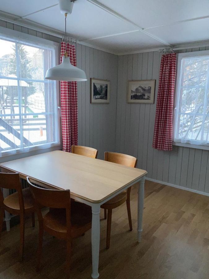 Familienferien Im Chalet Baergli คันเดอร์ชเตค ภายนอก รูปภาพ